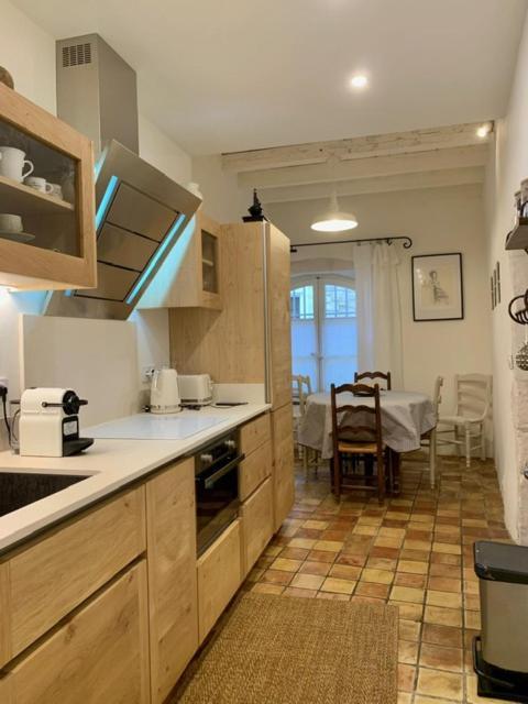 L'Oustaou D'Arles Villa Екстериор снимка